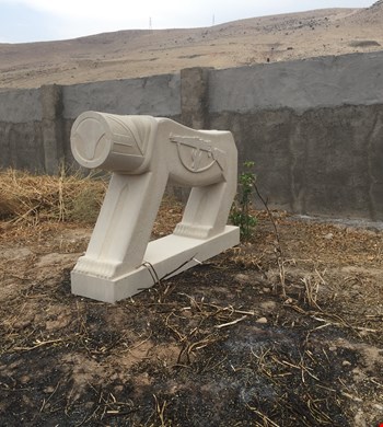شیر سنگی